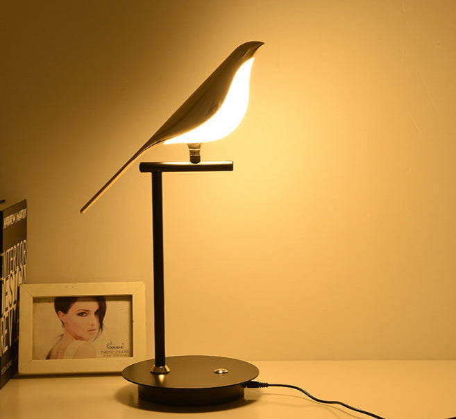 Nordic Art Unique Bird Decorative Lamp